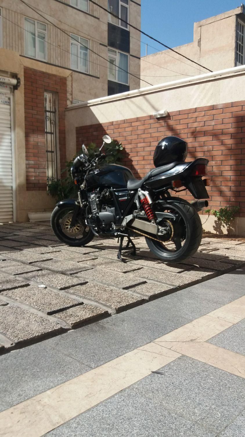 CB 1000|موتورسیکلت|تهران, مسعودیه|دیوار