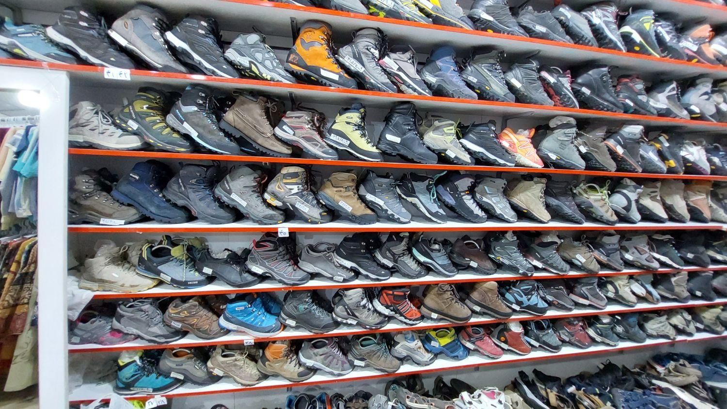 بوت کوهنوردی ،شهری،استوک،تاناکورا|کیف، کفش، کمربند|شیراز, شهرک بزین|دیوار