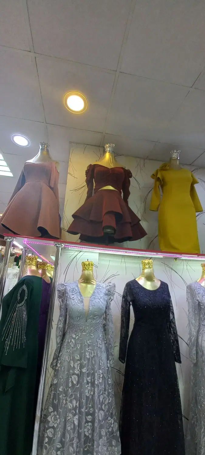 لباس مجلسی|لباس|کرج, حصارک پایین|دیوار