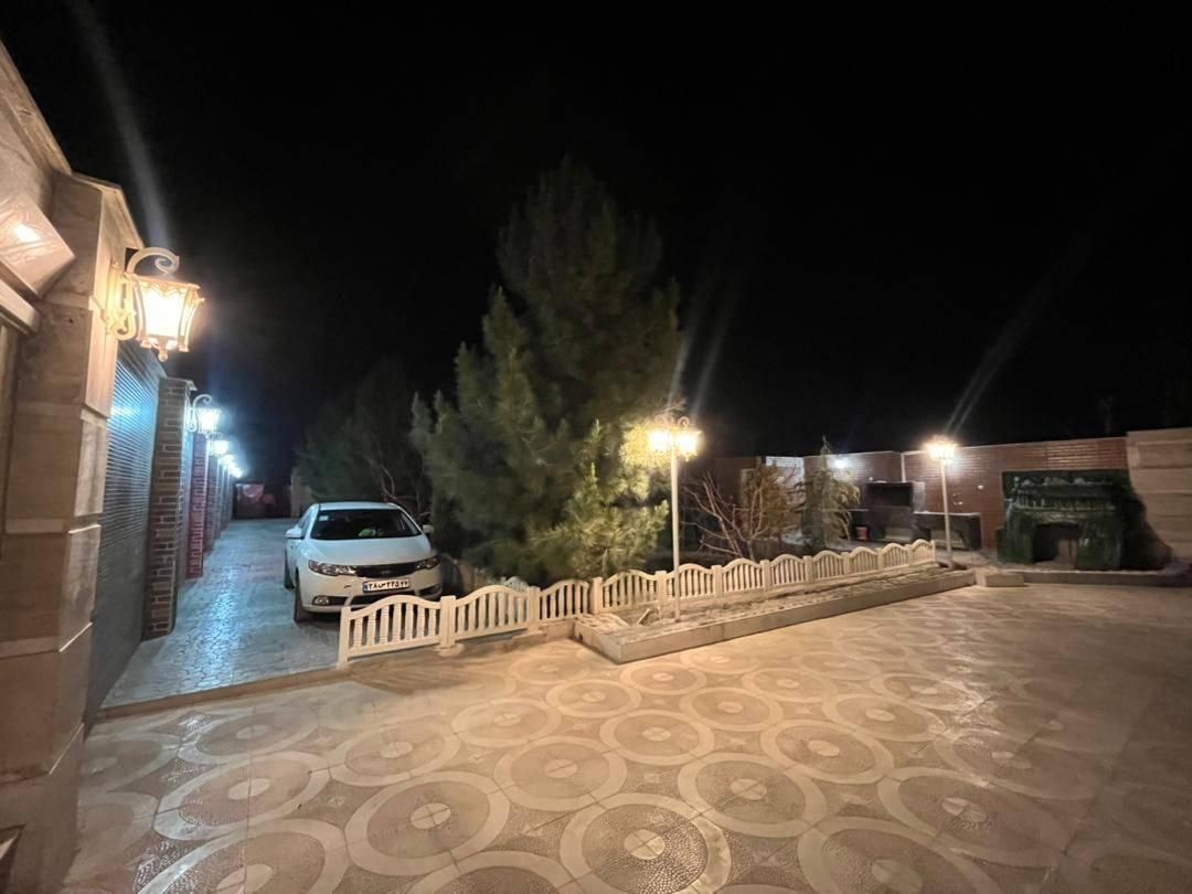 باغ ویلا مبله سام باظرفیت بیش از ۱۵۰ نفر|اجارهٔ کوتاه‌مدت ویلا و باغ|هشتگرد, |دیوار