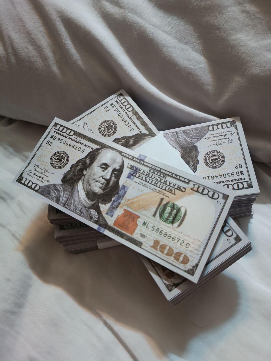 دلار تزئینی تزئینی|کلکسیون سکه، تمبر، اسکناس|اصفهان, ملاصدرا|دیوار