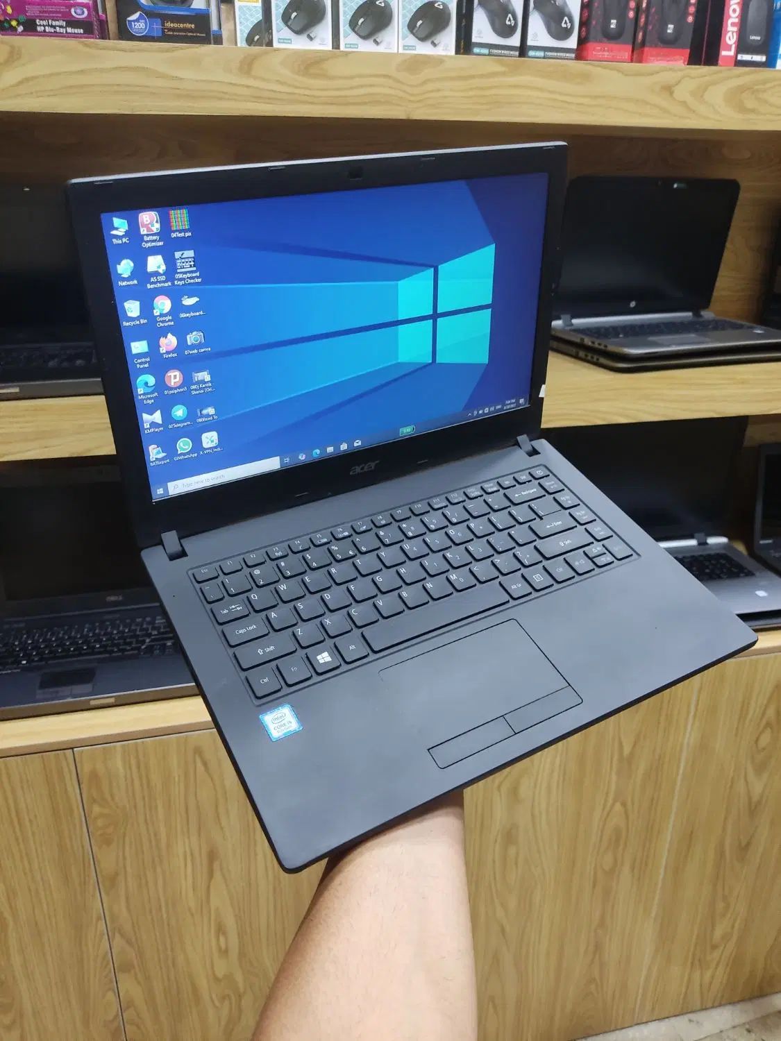 لپتاپAcer P214 i5نسل۸ رم۸/هارد256ssd/سبک وزن|رایانه همراه|تهران, استخر|دیوار