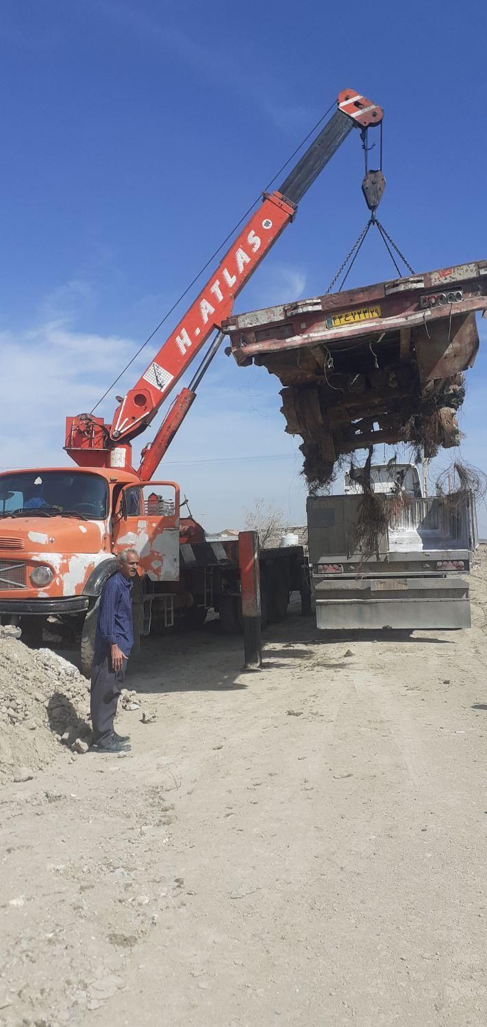 اجاره جرثقیل ده چرخ و خاور دکل بلند|خدمات حمل و نقل|اصفهان, گورت|دیوار