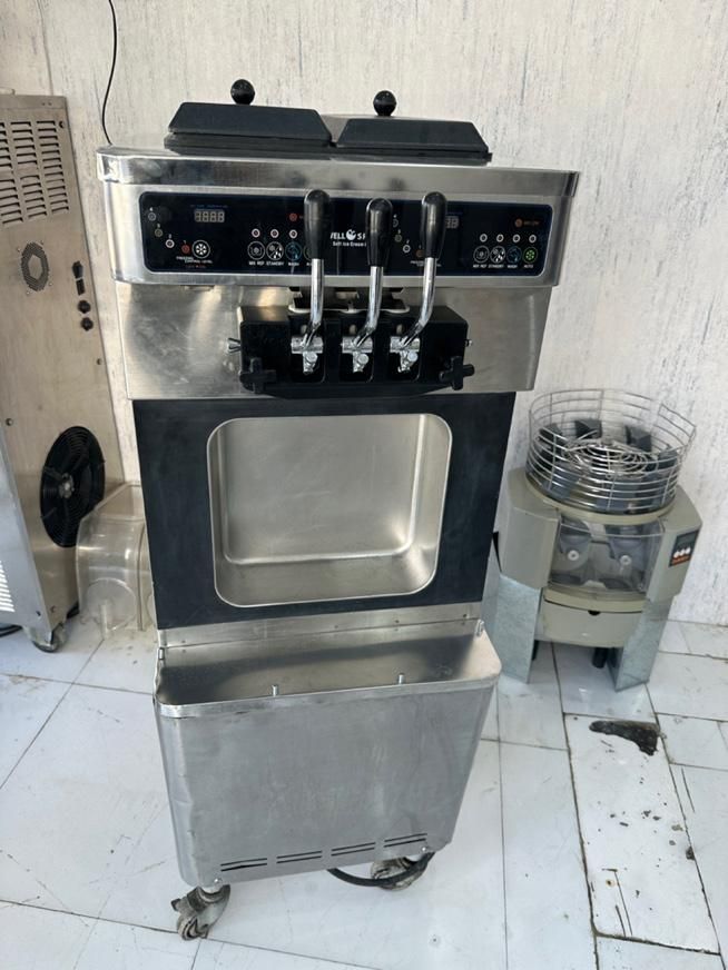 انواع دستگاه بستنی|کافیشاپ و رستوران|بندر گناوه, |دیوار