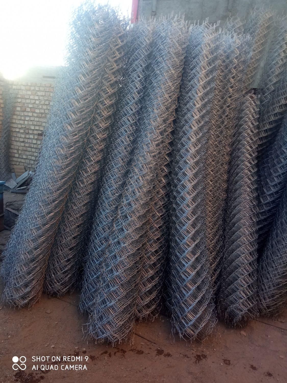 تولید فنس و پایه فنس ودرب باغ.مفتول سیم خاردار|خدمات پیشه و مهارت|بیرجند, |دیوار
