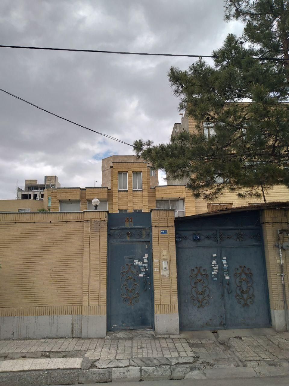 فروش خانه ویلایی ۳۲۸ متری ۵ خوابه در رضاشهر|فروش خانه و ویلا|مشهد, رضاشهر|دیوار