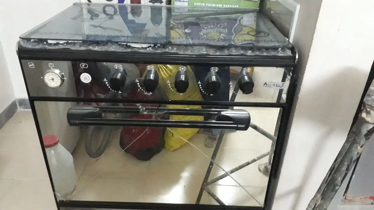 گاز۵‌شعله.طرح‌فر‌فقط‌بخاطر‌جابه‌‌جای‌شیشه‌ترک‌خورد|اجاق گاز و لوازم برقی پخت‌وپز|قرچک, زیبا شهر|دیوار