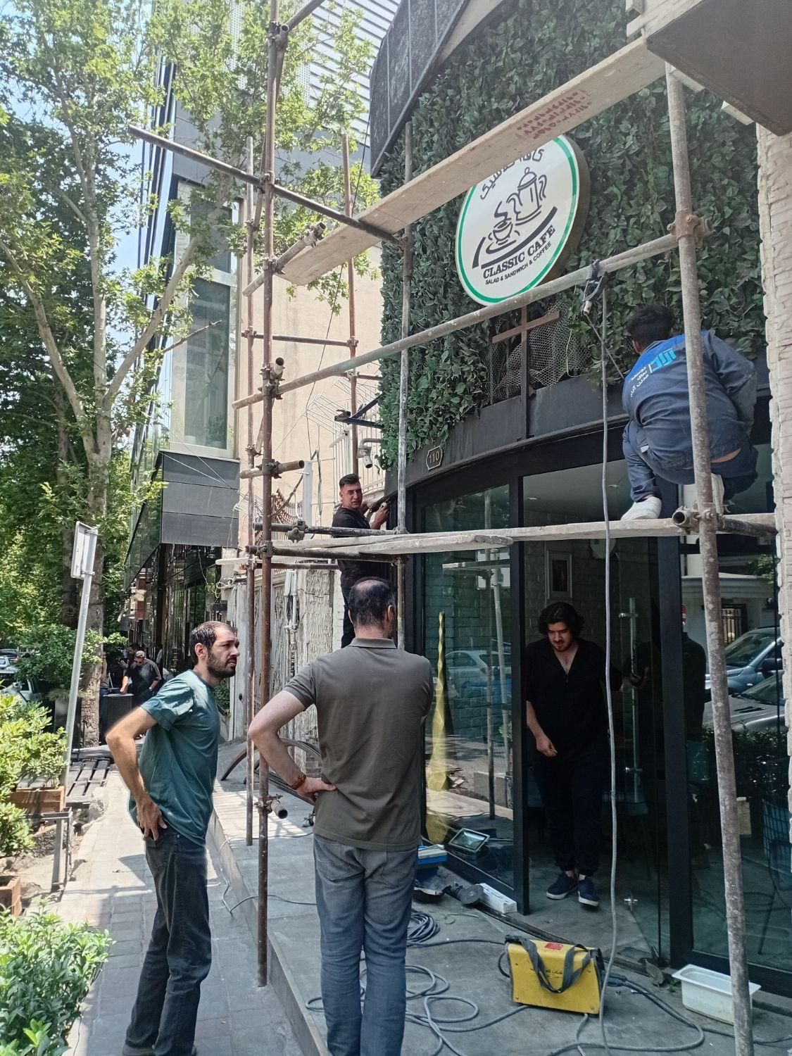 داربست فلزی چهار پایه متحرک تمام نقاط|خدمات پیشه و مهارت|تهران, فلسطین (میدان انقلاب)|دیوار