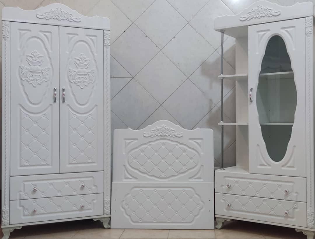 سرویس خواب سیسمونی قسطیوک‌ علاوه تر|تخت و سرویس خواب|یزد, |دیوار