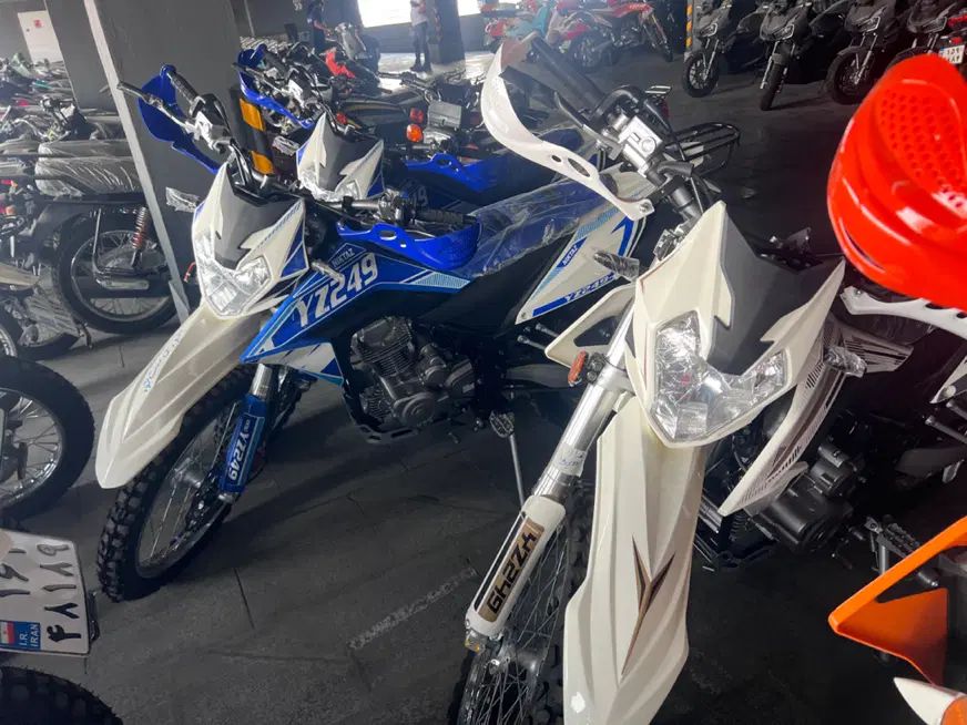 موتور سیکلت تریل 250cc نقد cr wr از دم قسط|موتورسیکلت|تهران, فاطمی|دیوار