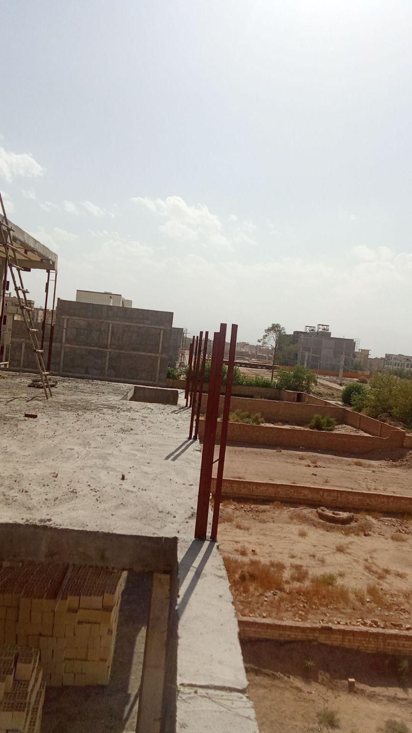 ساخت ونصب والپست،ناودونی،گیره میلگرد|خدمات پیشه و مهارت|یزد, |دیوار