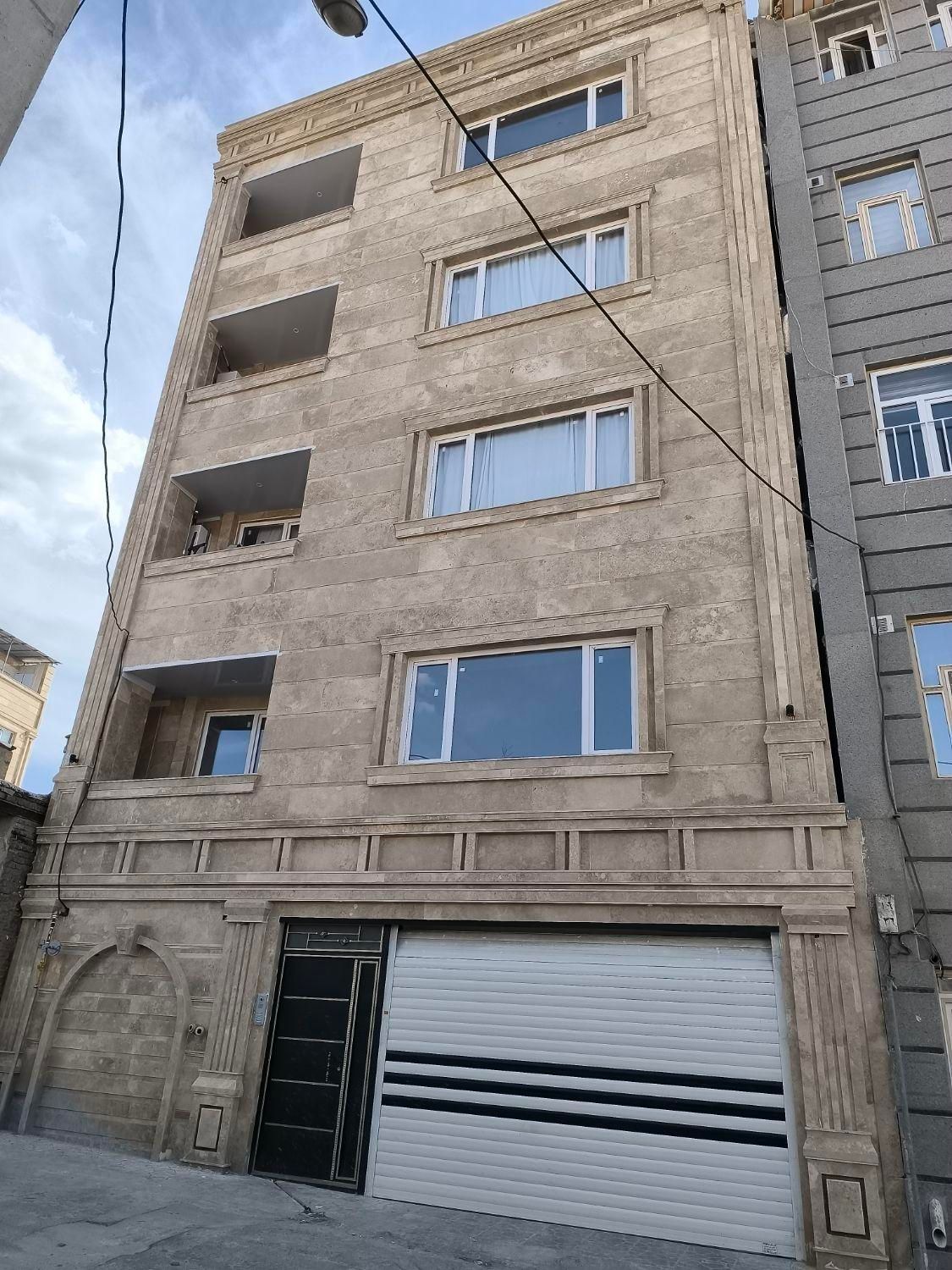 اپارتمان ۱۰۳متری نوساز خیابان پونه زار|فروش آپارتمان|الیگودرز, |دیوار