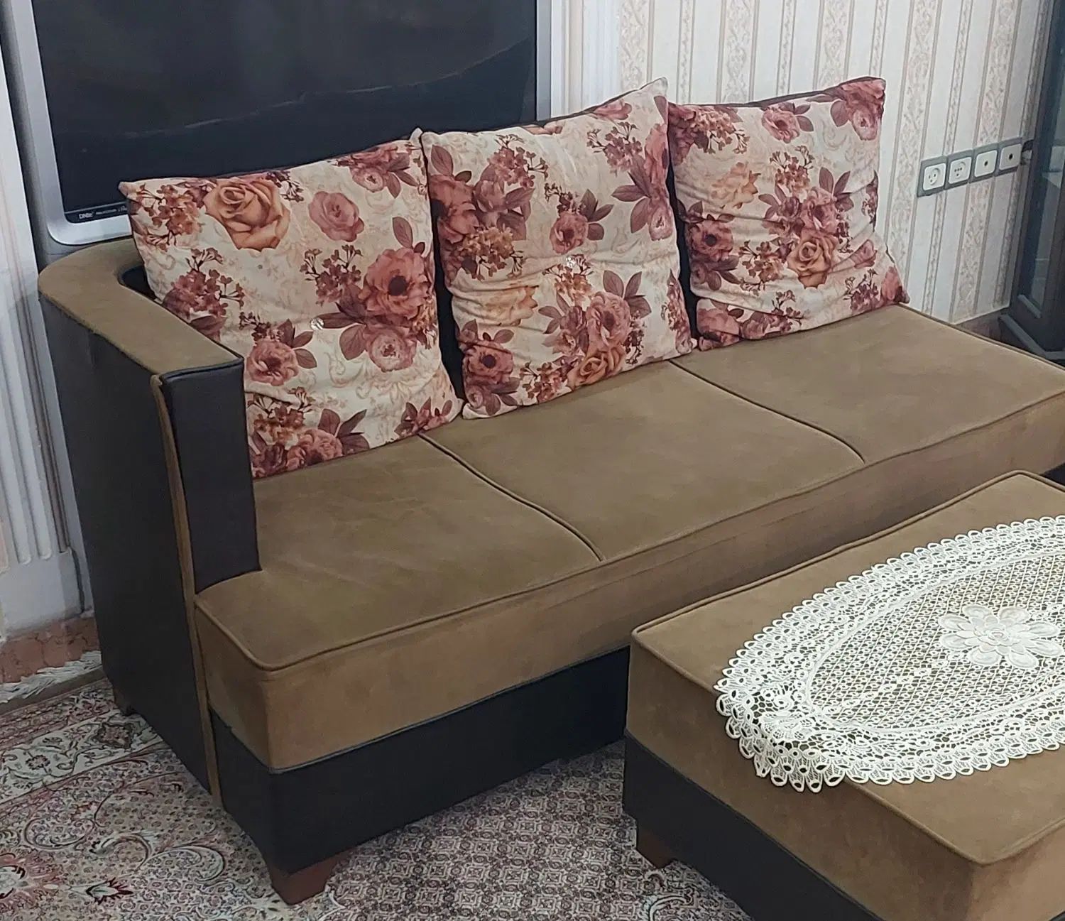مبلمان راحتی ۶ نفره|مبلمان خانگی و میز عسلی|تهران, مهرآباد|دیوار