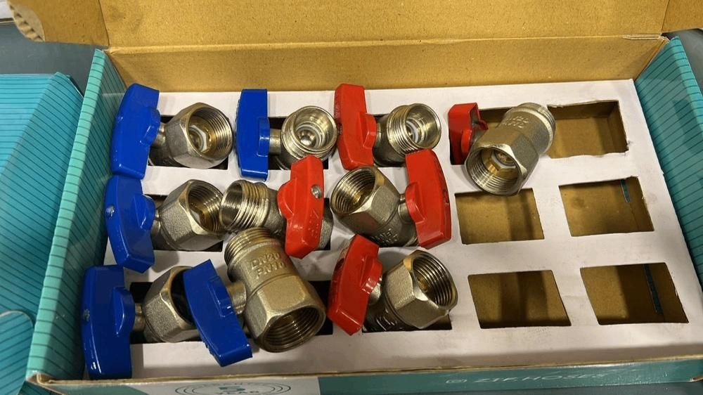 شیلنگ و شیر های پکیجی خروسکی 1/2 و 3/4|عمده‌فروشی|تهران, بهار|دیوار