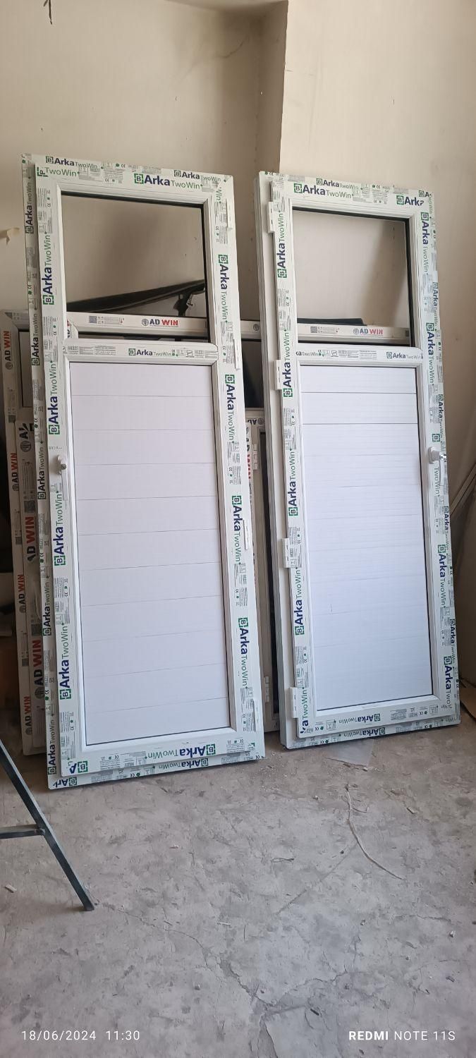 تولیدی درب وپنجره دوجداره رگلاژ تعمیرات درب پنجره|خدمات پیشه و مهارت|همدان, |دیوار