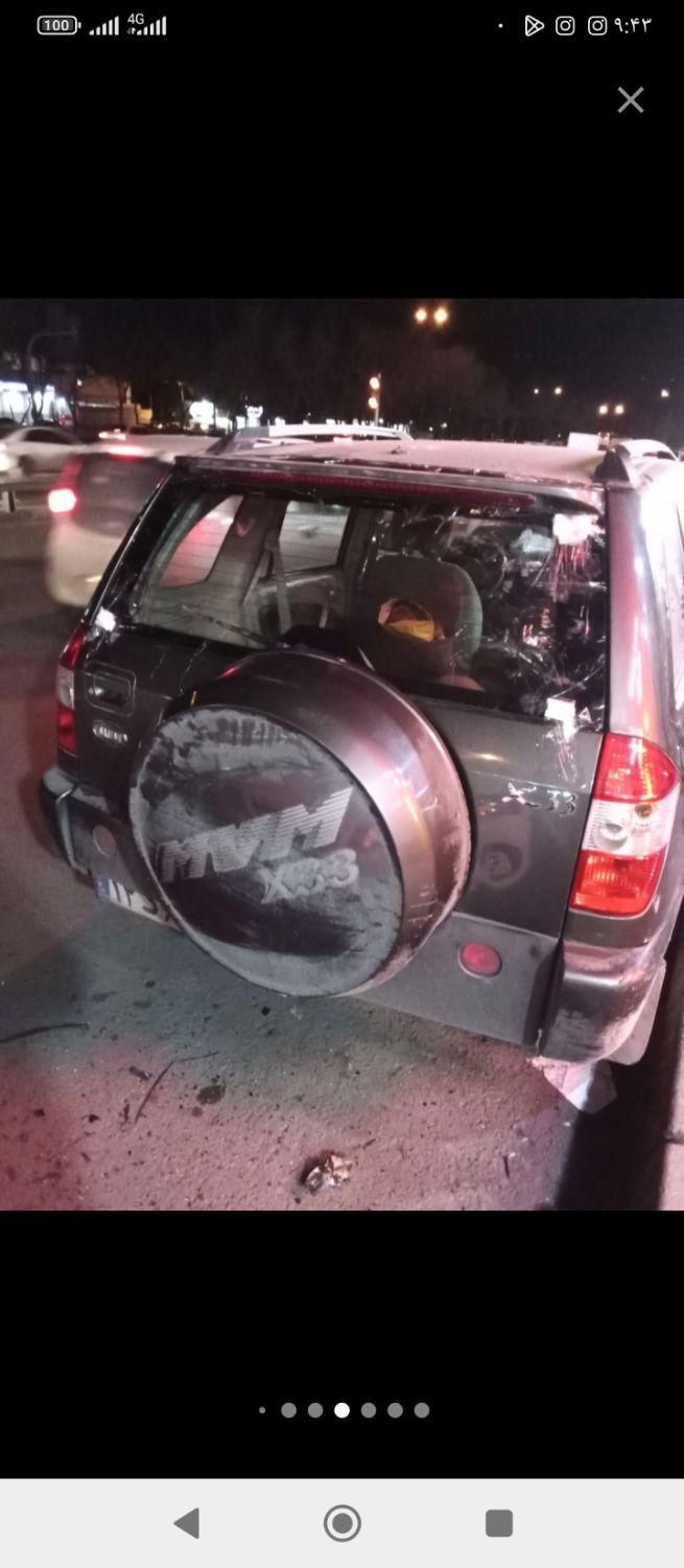 فروش و نصب انواع شیشه اتومبیل چ ک و نقد استوک|خدمات موتور و ماشین|اصفهان, لاله|دیوار