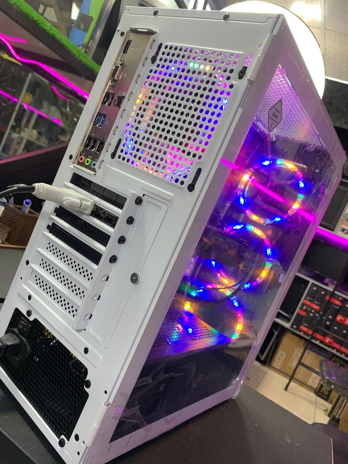 کیس 9400  با کارت گرافیک 8گیگ برای بازی سنگین|رایانه رومیزی|اهواز, گلستان|دیوار