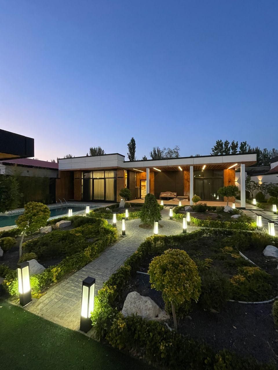 ۵۰۰متر ویلا مدرن شهرکی تهراندشت سرخاب چناران|فروش خانه و ویلا|کرج, فاز ۱ مهرشهر|دیوار