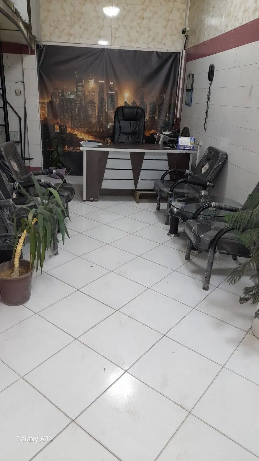 یکباب مغازه تجاری بربلوارشهردای نبش گلستان سوم .|اجارهٔ مغازه و غرفه|کرج, شهرک جهان آرا|دیوار