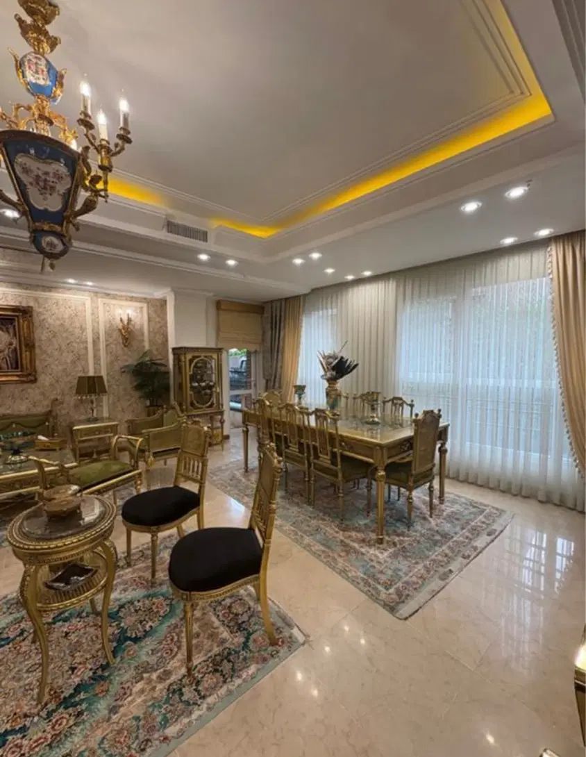 ۱۴۰ متر / ۲ پارکینگ سندی/ قطعا می پسندی|فروش آپارتمان|تهران, هروی|دیوار