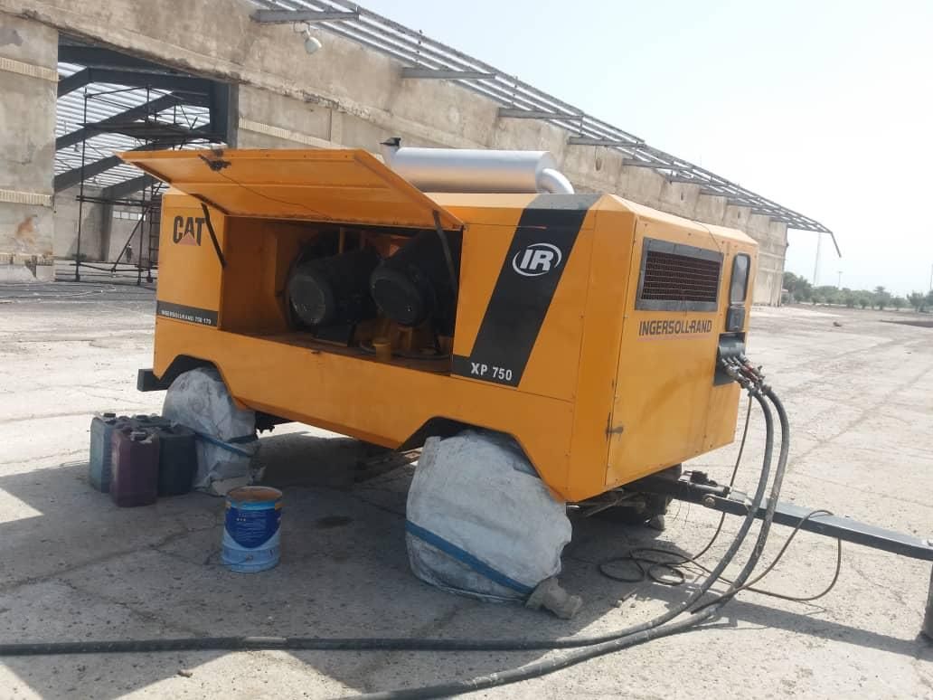 اجاره کمپرسور هوا و پیمانکاری سندبلاست و رنگ|ماشین‌آلات صنعتی|چابهار, |دیوار