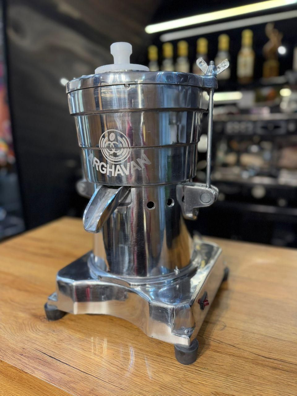 دستگاه عصاره گیر مرکبات ارغوان|آبمیوه‌گیر و آب‌مرکبات‌گیر|کرمان, |دیوار