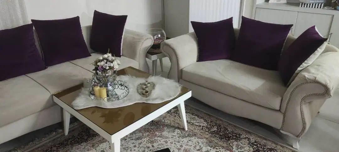 مبل ۷ نفره با میز ناهار خوری ۸ نفره ست|مبلمان خانگی و میز عسلی|اصفهان, شهرستان|دیوار