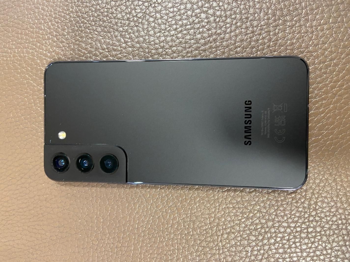 سامسونگ S22 256G مشکی همراه آداپتور سیم و تبدیل|موبایل|تهران, سعادت‌آباد|دیوار