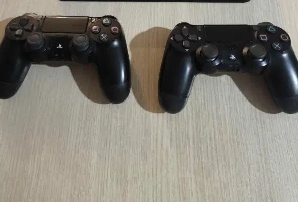 دو عدد دسته ارجینال اصلی سر کارتنی نونو ps4|کنسول، بازی ویدئویی و آنلاین|مشهد, سناباد|دیوار