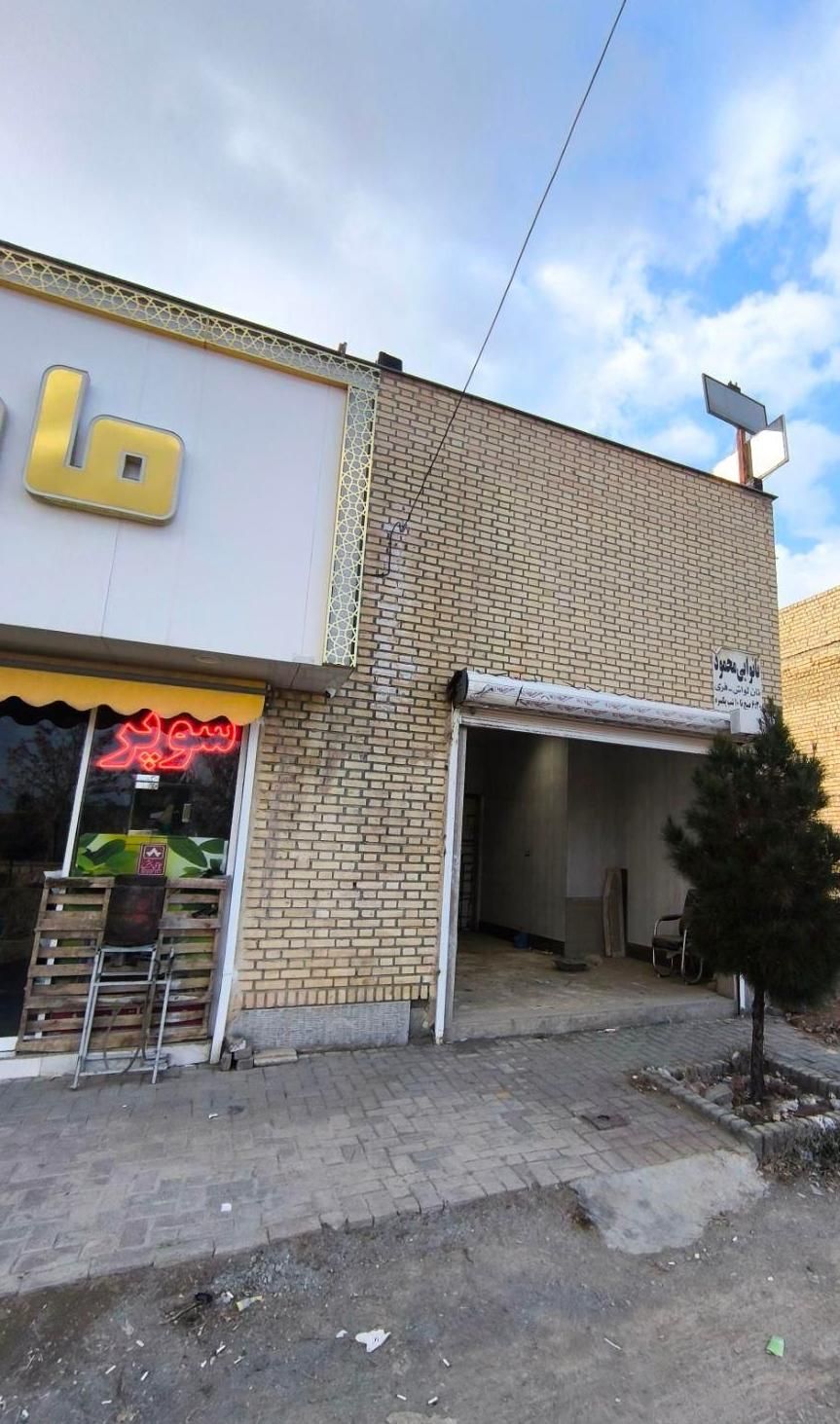 تجاری بلوار جمهوری فروش یا اجاره|اجارهٔ مغازه و غرفه|گلبهار, شهر جدید گلبهار|دیوار