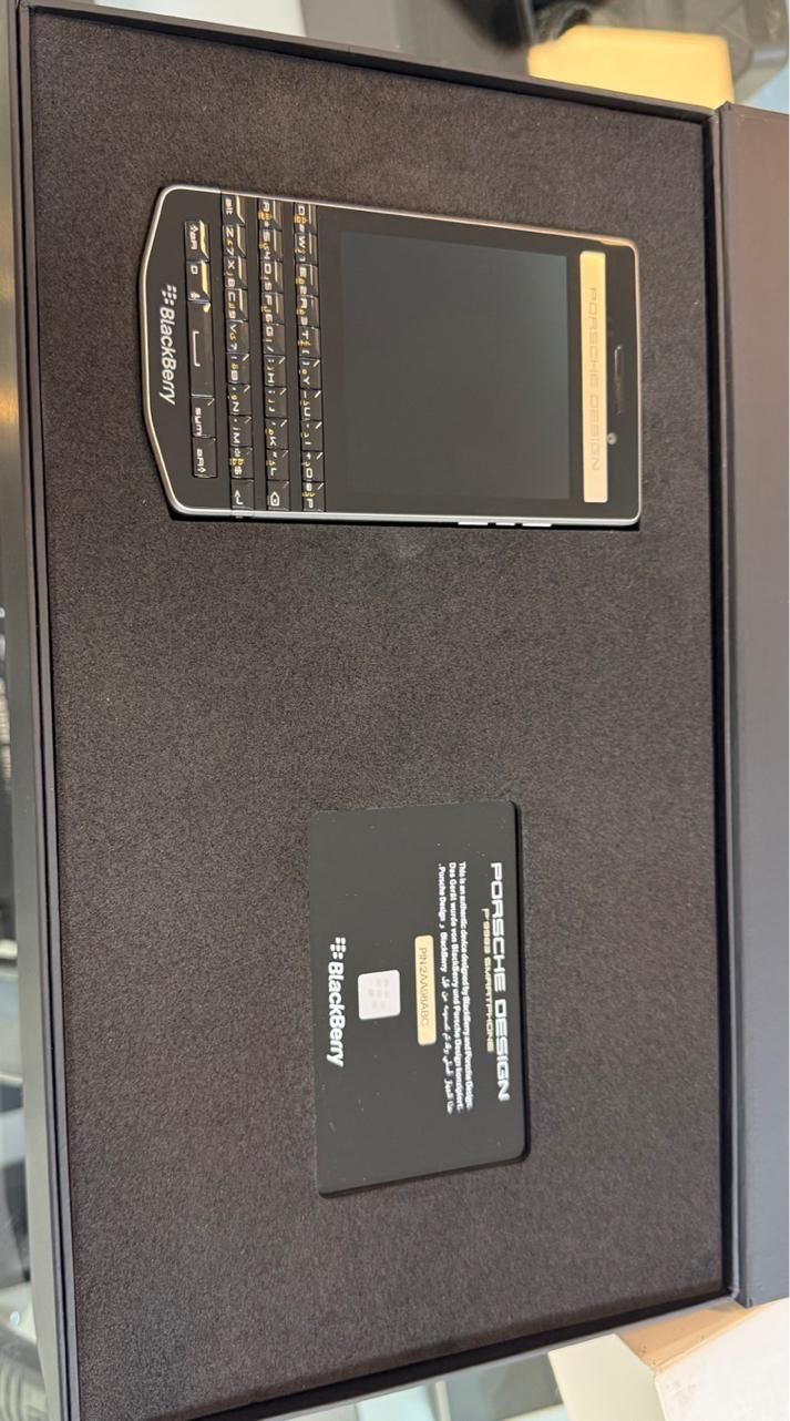 بلک‌بری Porsche Design P'9983 اصلی آکبند با ریجستر|موبایل|تهران, یوسف‌آباد|دیوار