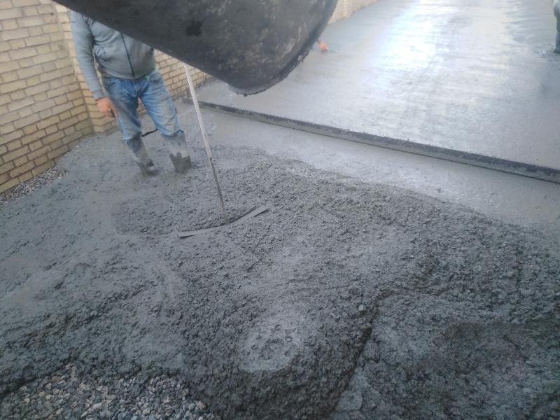 فروش بتن آماده مستقیم از شرکت بتن|خدمات پیشه و مهارت|یزد, |دیوار