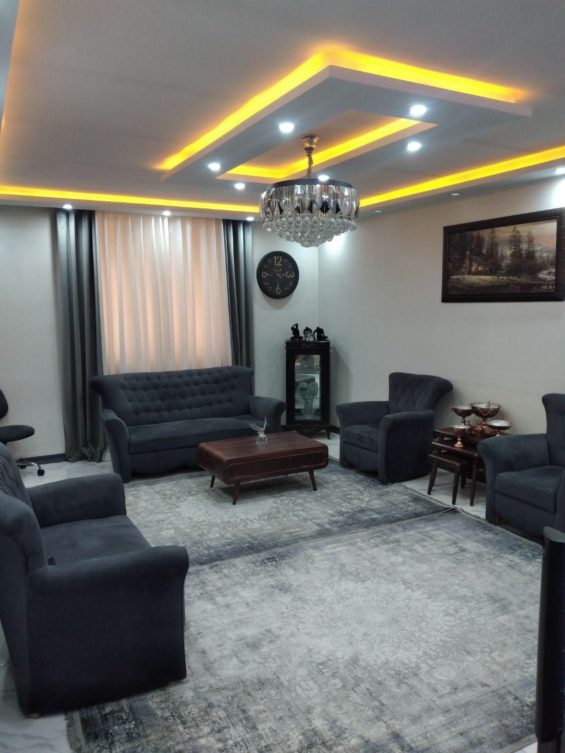 دربست ۹۰ متر ۳ خ خوش نقشه ۲ بر ۲ جهت نور...|فروش آپارتمان|بومهن, |دیوار