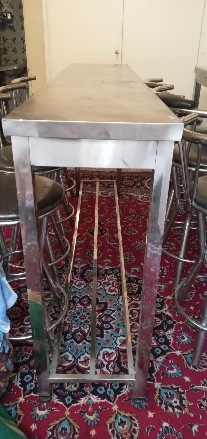 دو تا میز تمام استیل درجه یک با ۸ عدد صندلی|میز و صندلی غذاخوری|تهران, نیروی هوایی (پیروزی)|دیوار