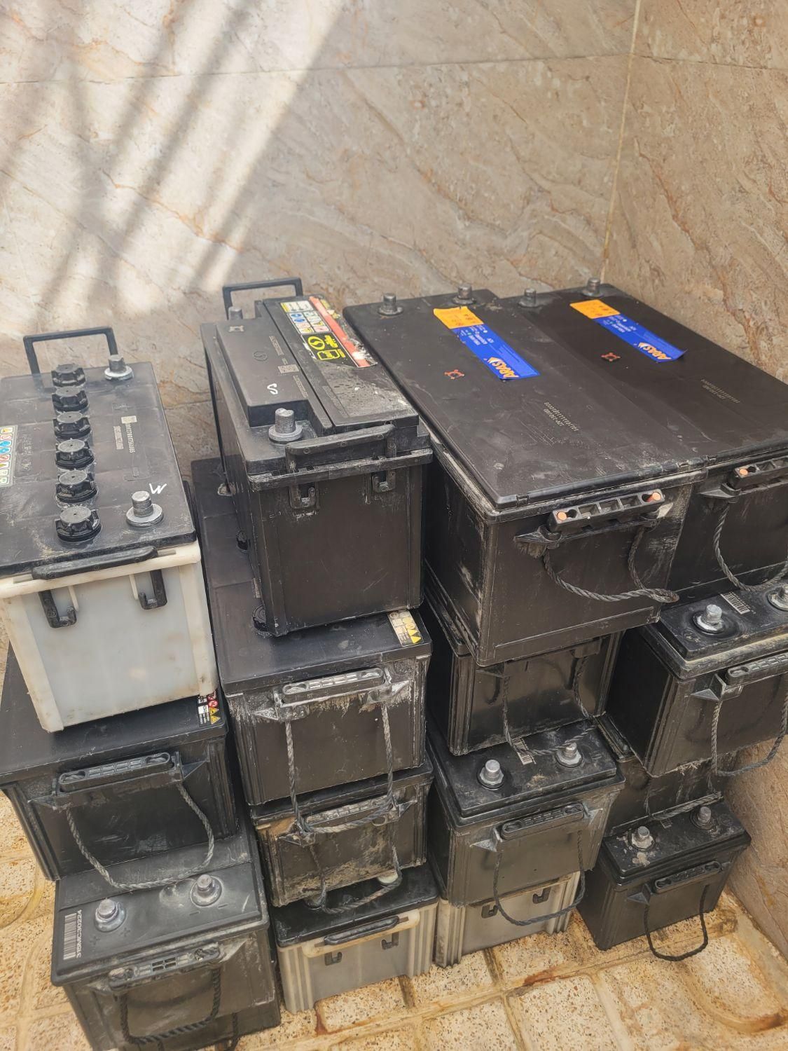 باتری سنگین استوک باطری کارکرده|قطعات یدکی و لوازم جانبی|اسلام‌شهر, شاطره|دیوار