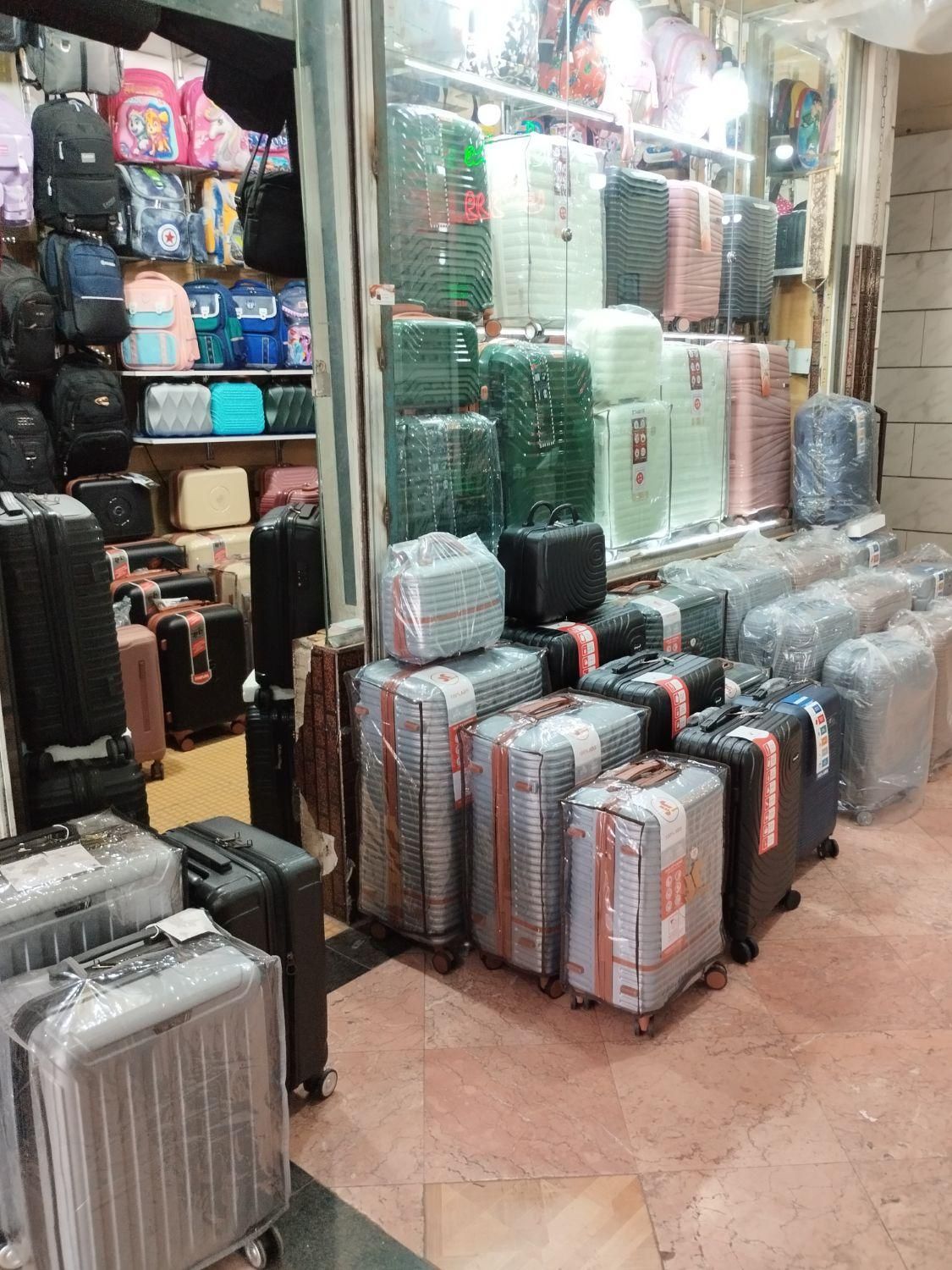 فروش قسطی چمدان مسافرتی ایرانی و خارجی|کیف، کفش، کمربند|ملارد, |دیوار