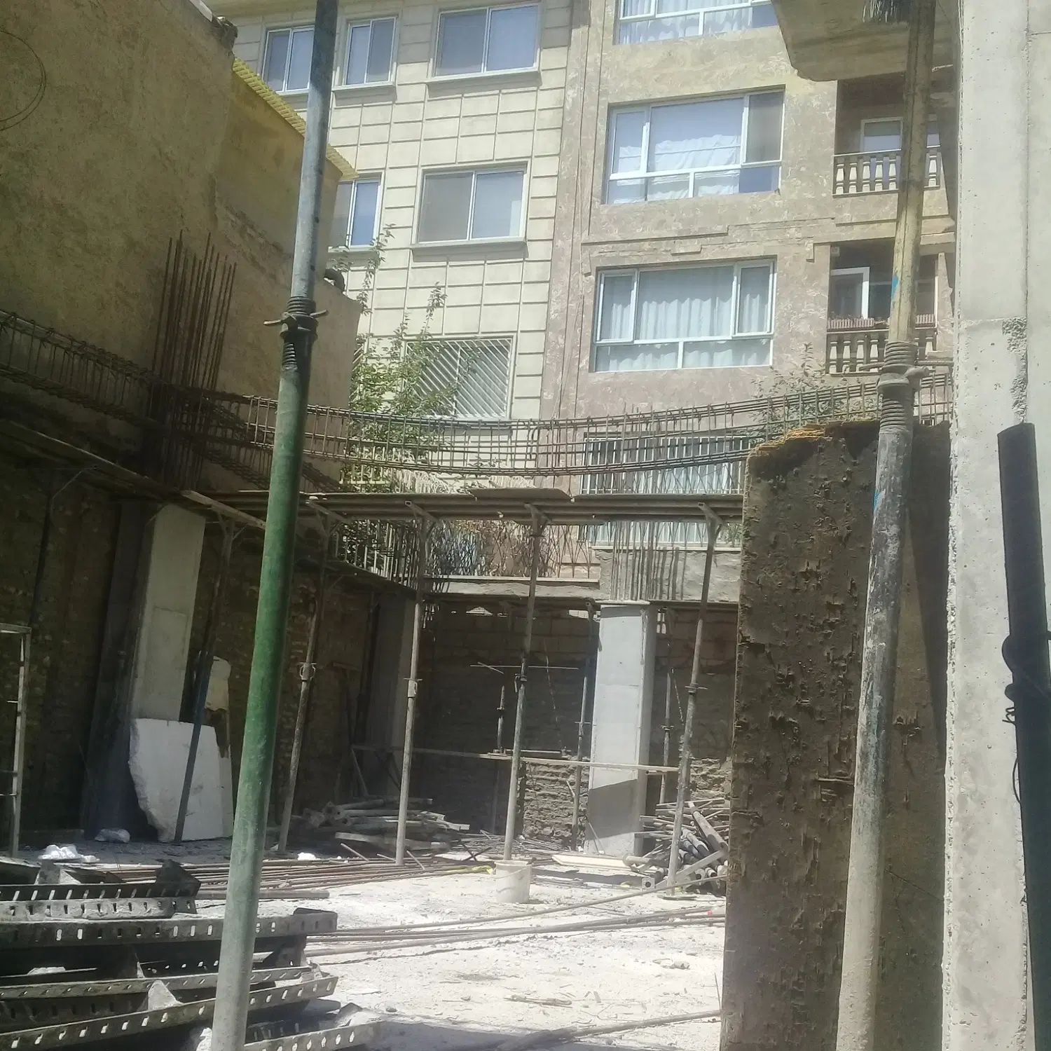 آماتور بندی و قالب بندی|استخدام معماری، عمران و ساختمانی|تهران, الهیه|دیوار
