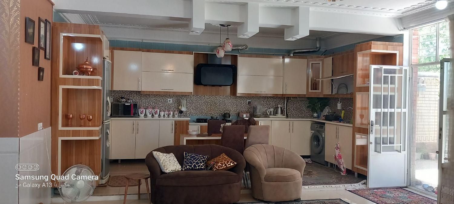 خونه باغ مبله بزنجان|اجارهٔ کوتاه‌مدت ویلا و باغ|بافت, |دیوار