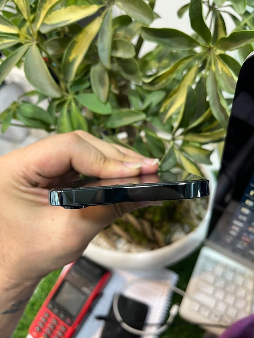 iPhone 12 Pro Max  باتری ۸۴٪ درجه یک|موبایل|کرج, گوهردشت|دیوار