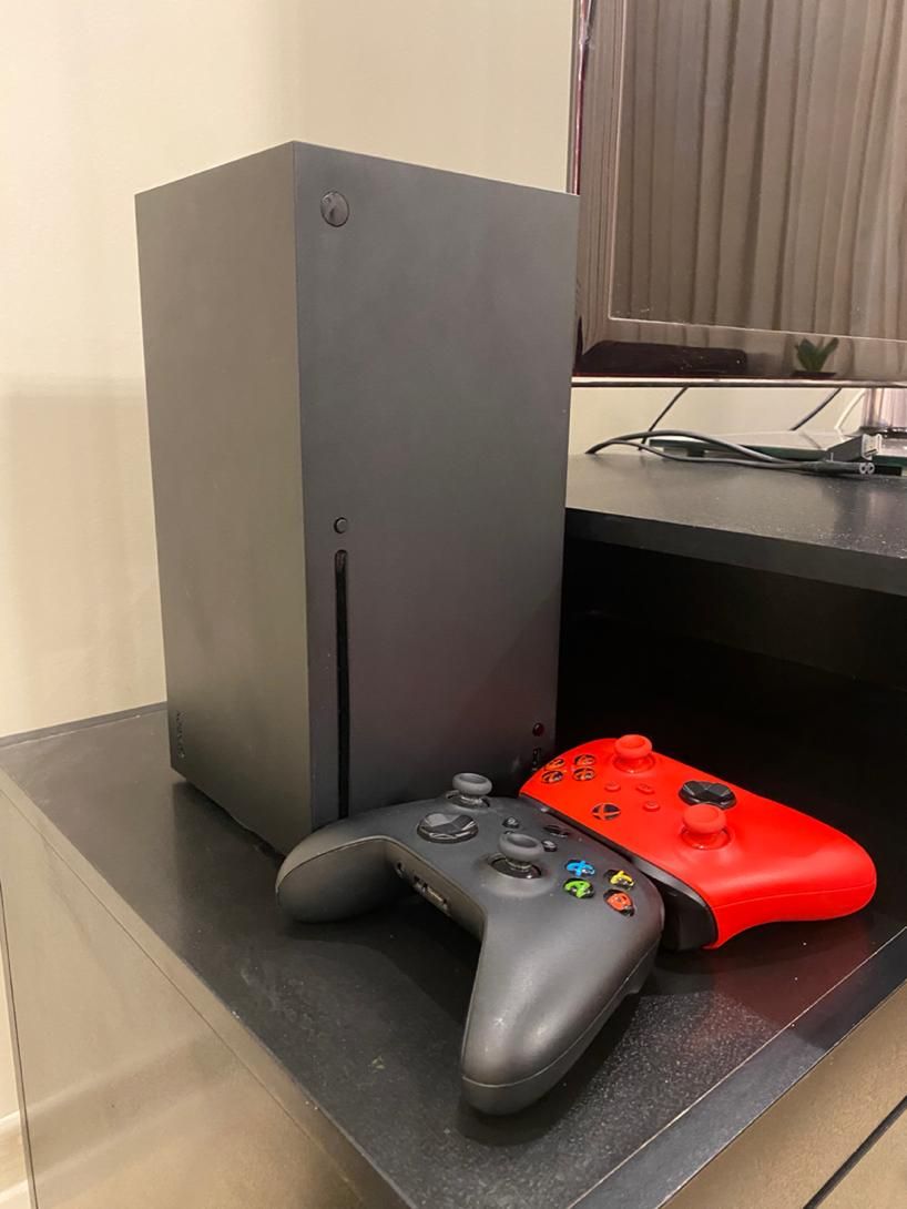 Xbox Series x ایکس باکس سری ایکس+دو دسته اورجینال|کنسول، بازی ویدئویی و آنلاین|تهران, پونک|دیوار