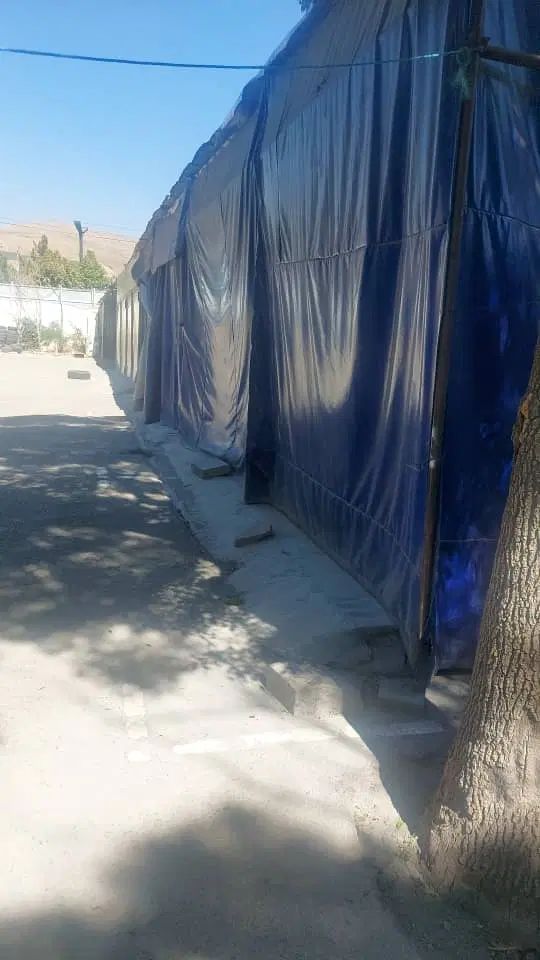 اجاره بخشی از گاراژ لواسان . بر بلوار اصلی|اجارهٔ دفتر صنعتی، کشاورزی، تجاری|لواسان, |دیوار