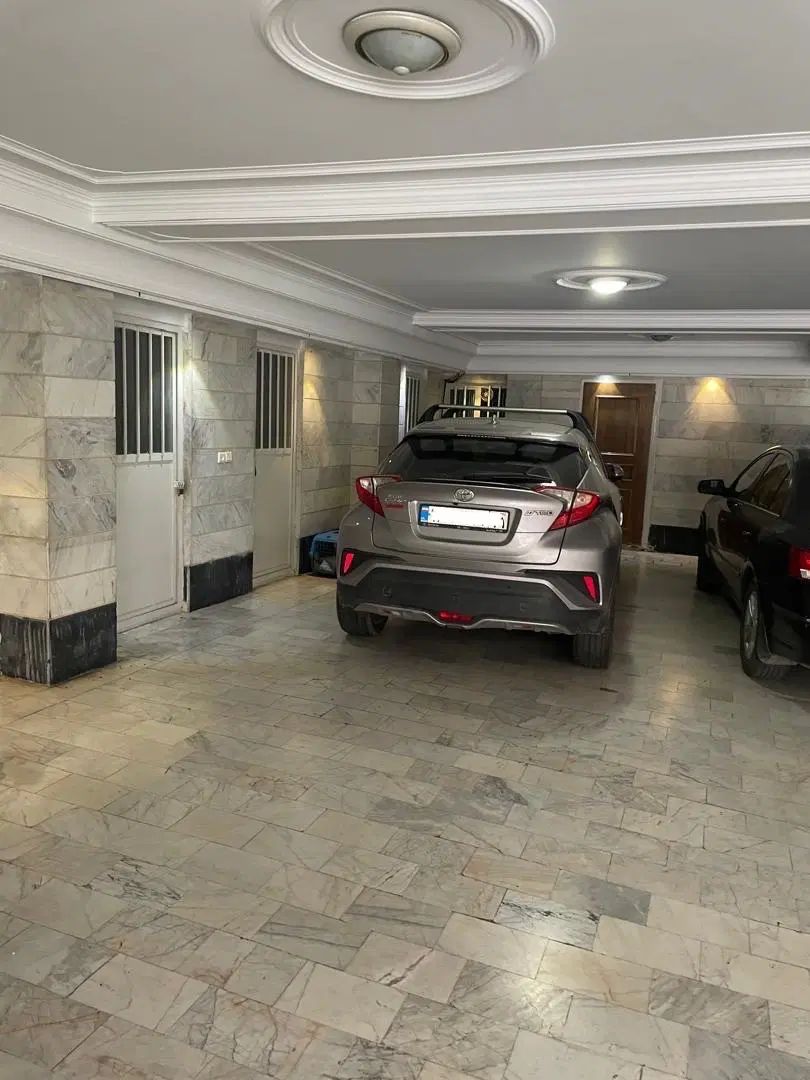 Toyota chr 2018 lounge full|خودرو سواری و وانت|تهران, بهجت‌آباد|دیوار