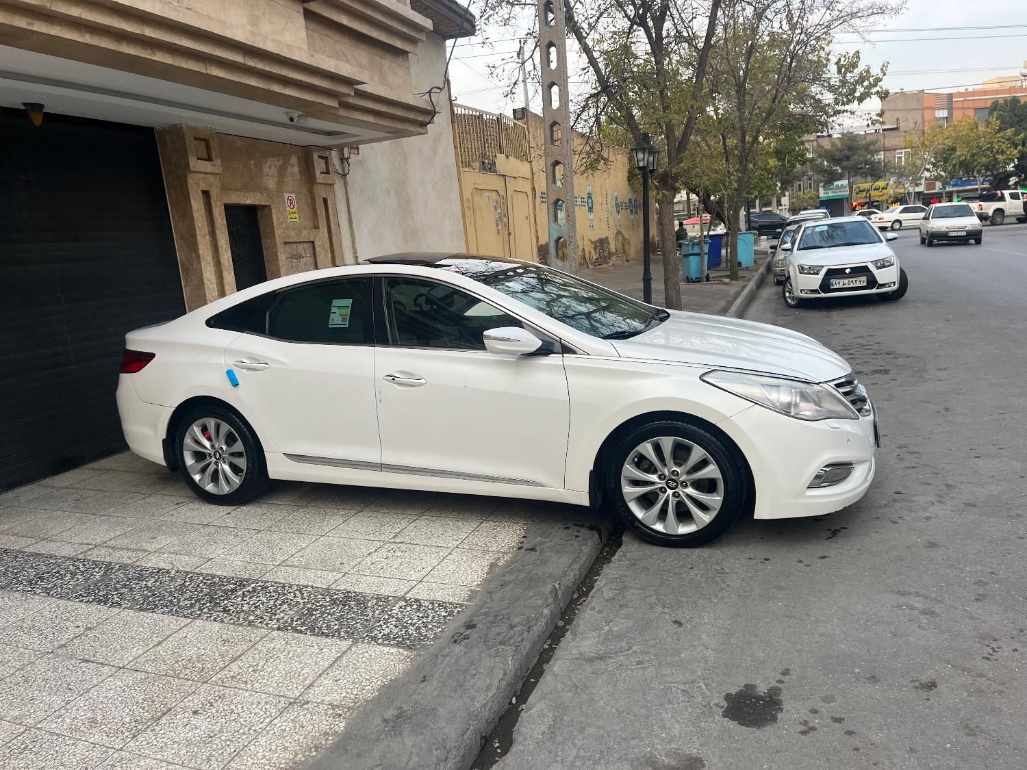 هیوندای آزرا گرنجور 3000cc، مدل ۲۰۱۳|خودرو سواری و وانت|ساری, |دیوار