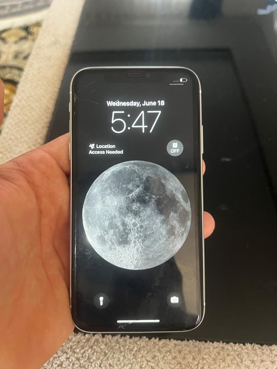 اپل iPhone 11 با حافظهٔ ۱۲۸ گیگابایت|موبایل|یزد, |دیوار