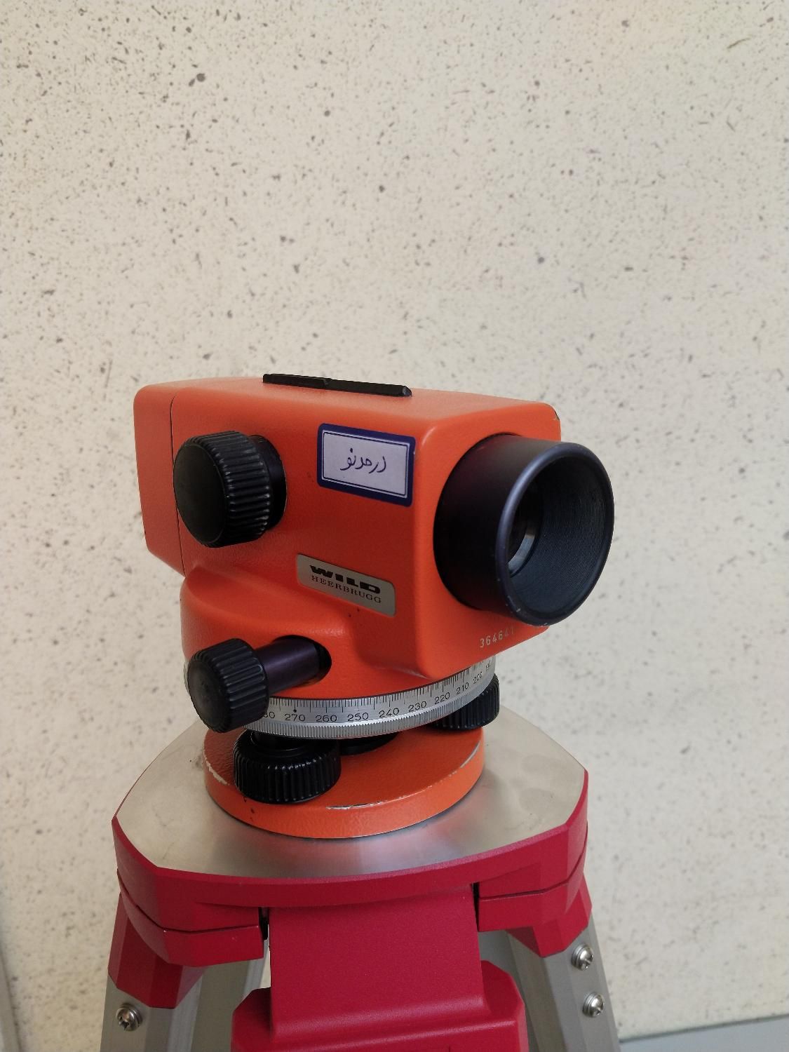 دوربین نقشه برداری نیو WILD NAK0|ماشین‌آلات صنعتی|ری, دولت‌آباد|دیوار