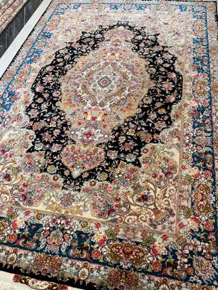 فرش جفت ۶متر تبریز خطیبی گلدانی چله،حاشیه ابریشم|فرش|تهران, آبشار تهران (دریاچه)|دیوار