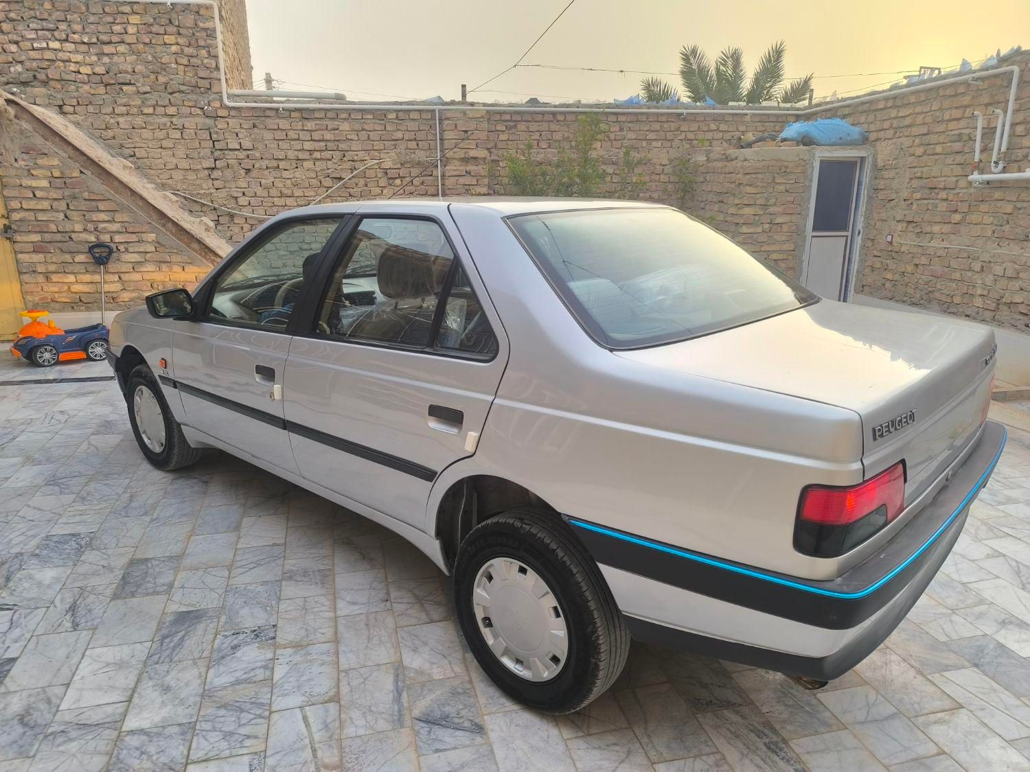 پژو 405 جی ال ایکس (GLX)، مدل ۱۳۹۷|خودرو سواری و وانت|زابل, |دیوار