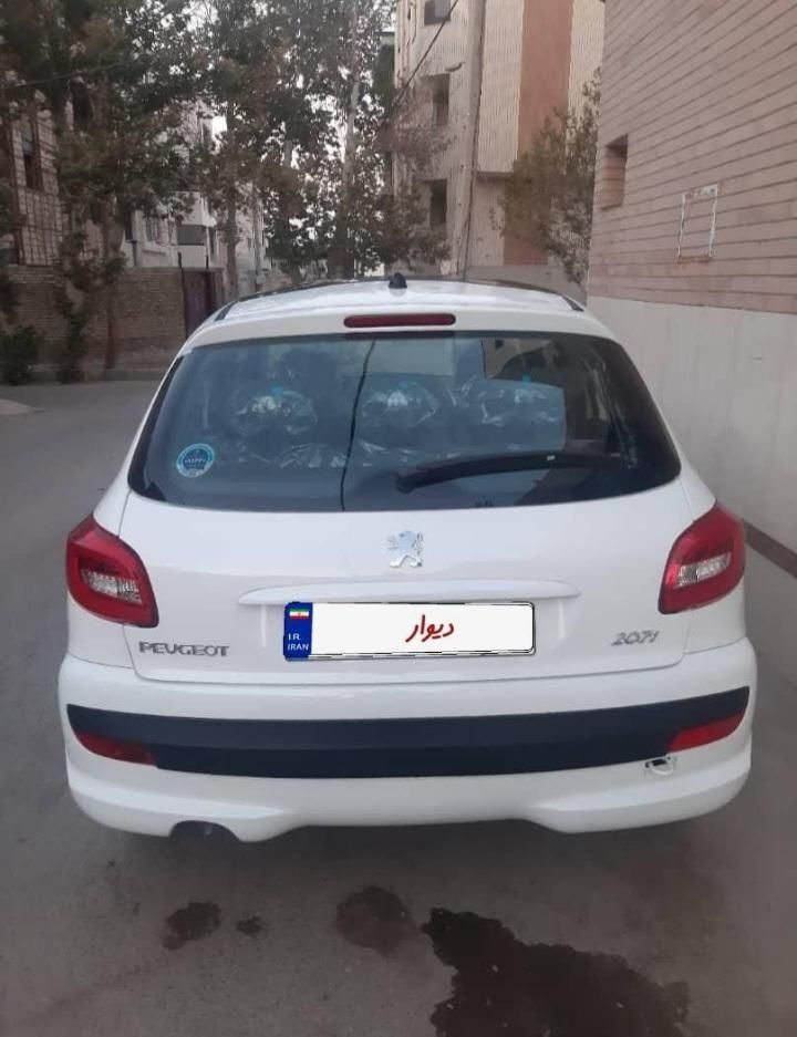 پژو207i(دندهای/سقف پانا/صفر خشک تحویل آنی|خودرو سواری و وانت|تهران, صادقیه|دیوار