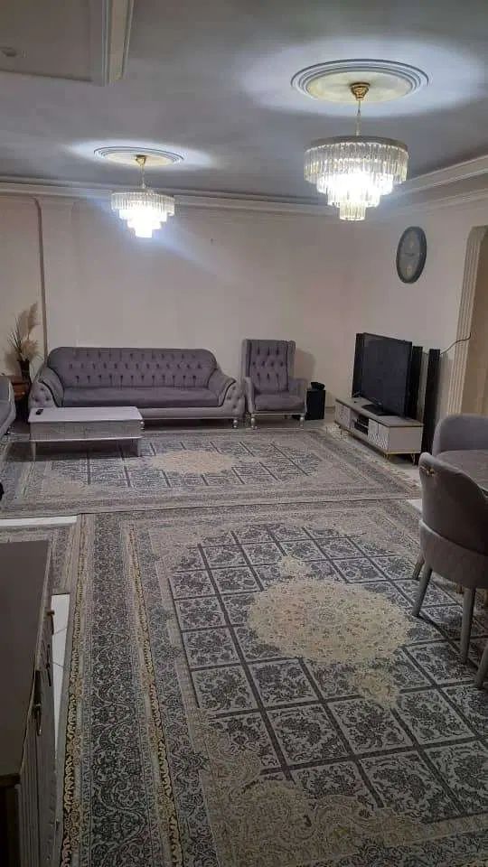 اپارتمان ۸۵/۸۲ متر روبه افتاب سند تکبرگ بسیار تمیز|فروش آپارتمان|کرج, باغستان|دیوار