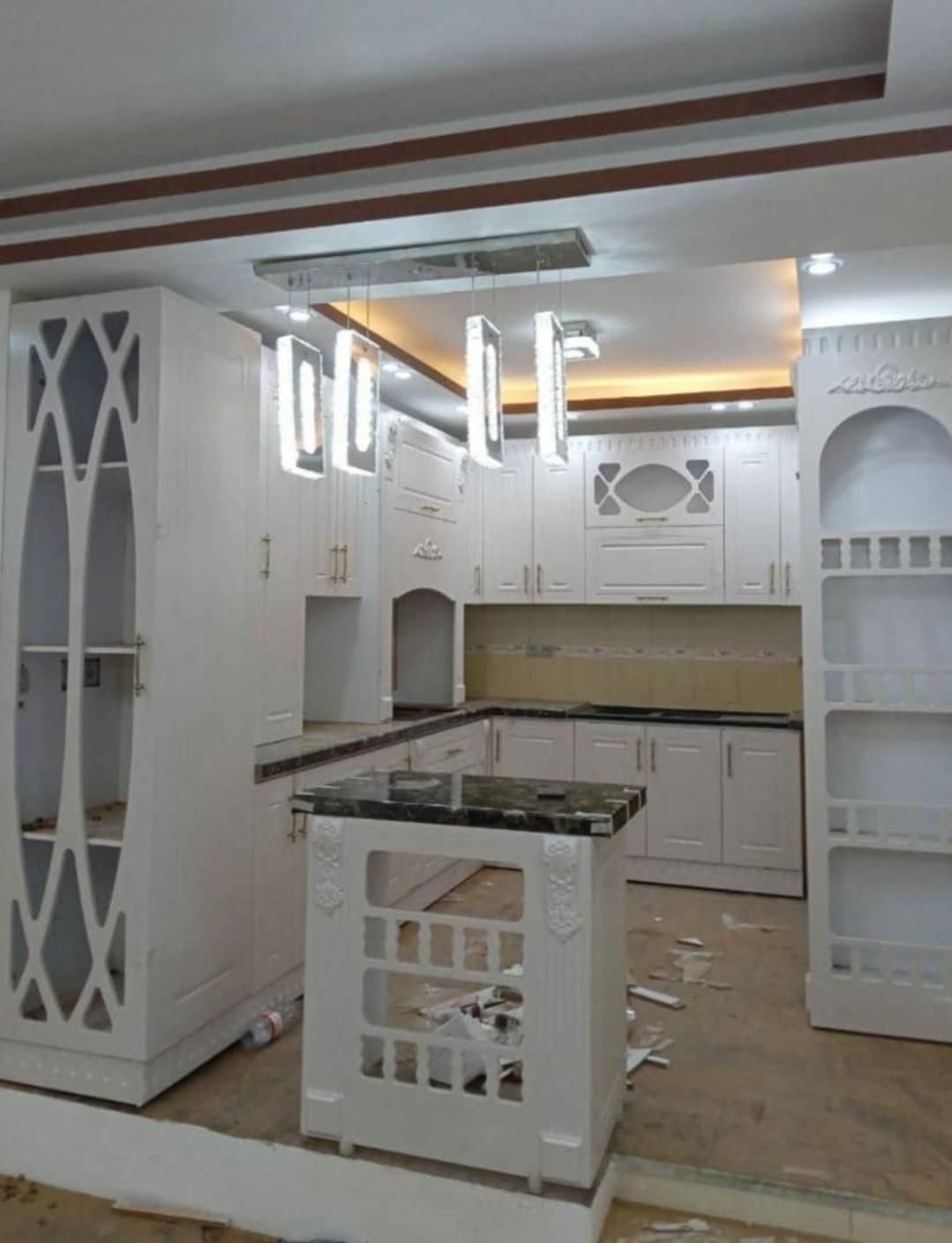 ارائه مدل کابینت پیش ساخته سفارش درب کارگاه کد01۰|مصالح و تجهیزات ساختمان|شیراز, کوشک میدان|دیوار